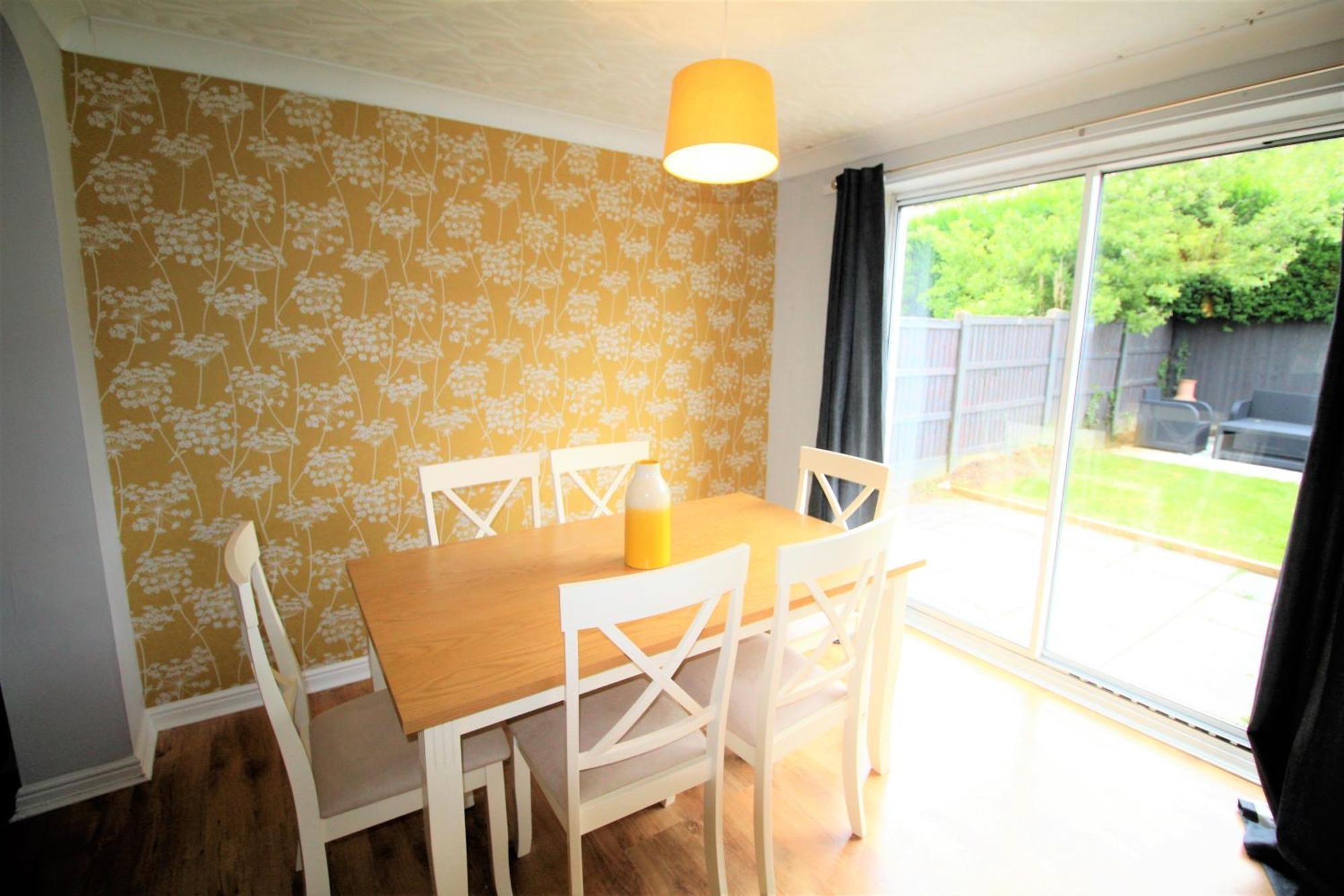 Doncaster - Warmsworth - Great Customer Feedback - 3 Bed Detached House - Private Garden & Parking Plus Garage - Quiet Cul De Sac Location - Dog Friendly - Fast Wifi - Close To Motorway Access Exterior photo