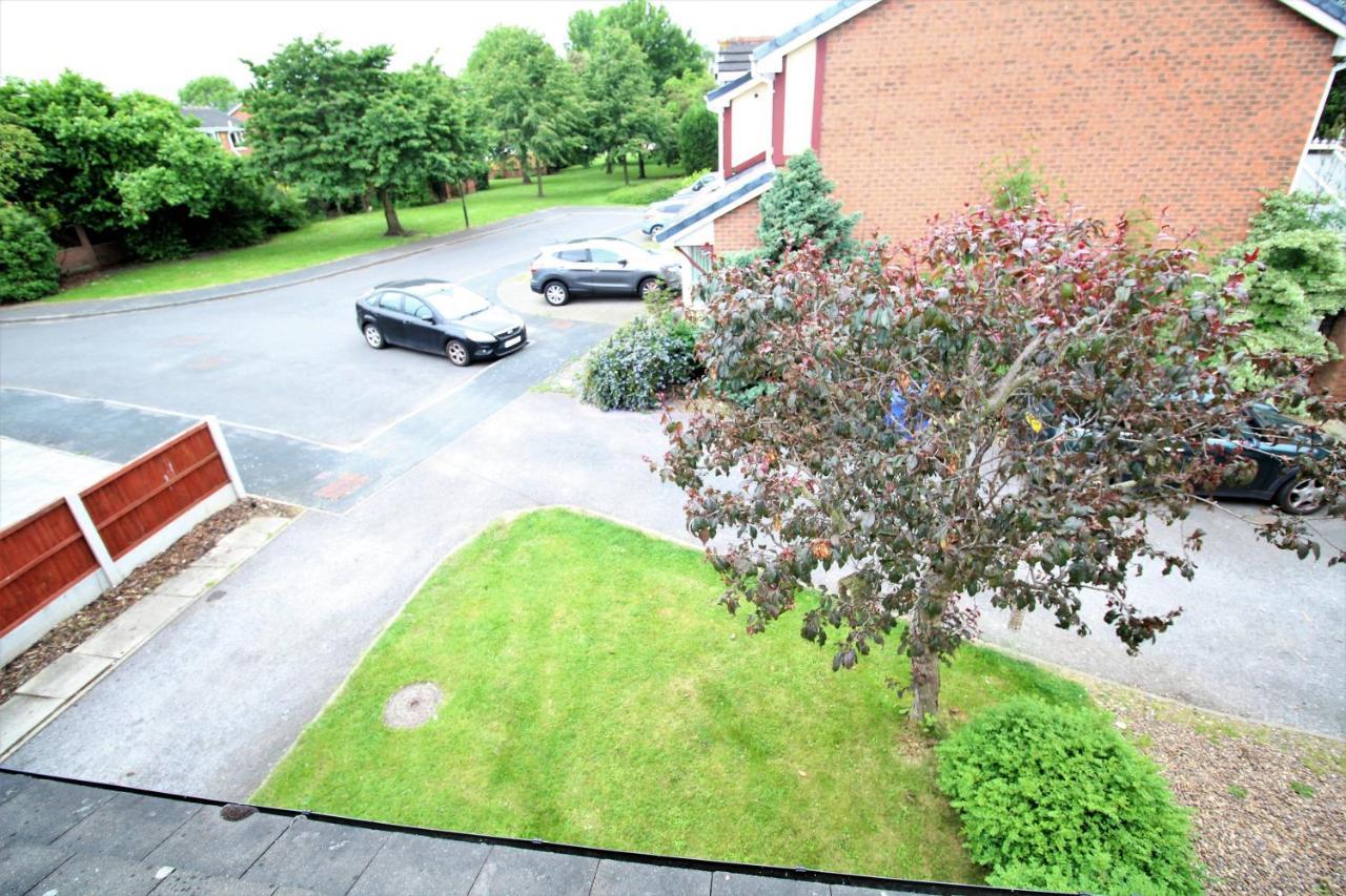 Doncaster - Warmsworth - Great Customer Feedback - 3 Bed Detached House - Private Garden & Parking Plus Garage - Quiet Cul De Sac Location - Dog Friendly - Fast Wifi - Close To Motorway Access Exterior photo
